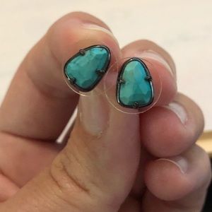 Kendra Scott earrings